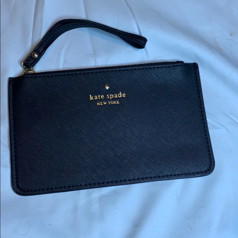 TRADED kate spade wristlet